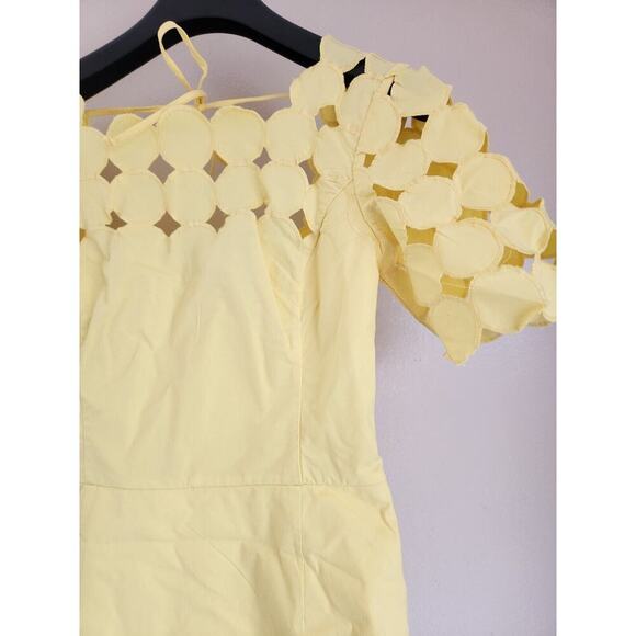 NWT By Anthropologie Cutwork Mini Shift Dress Size 4 Yellow GC209 - Picture 4 of 10